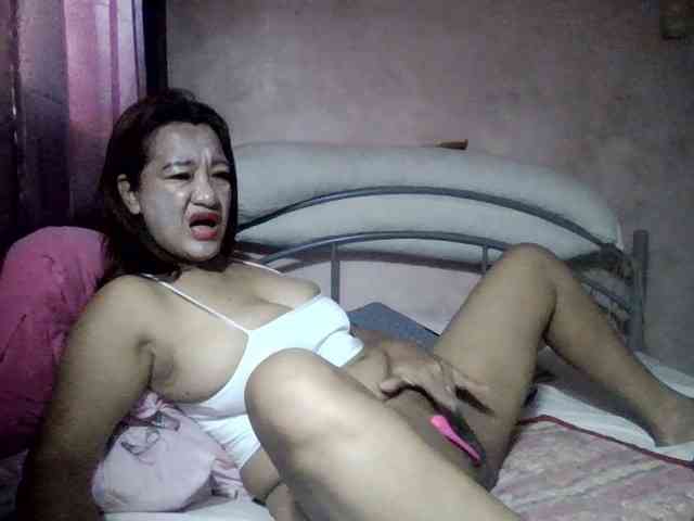 Prettyann46's sex show image