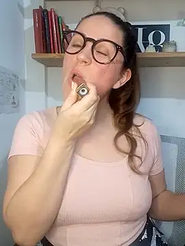 Изображение секс-шоу модели SofiEsteves Изображение секс-шоу модели SofiEsteves