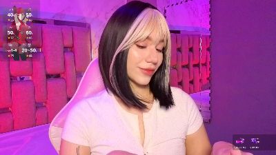 ZharaLux's sex show image