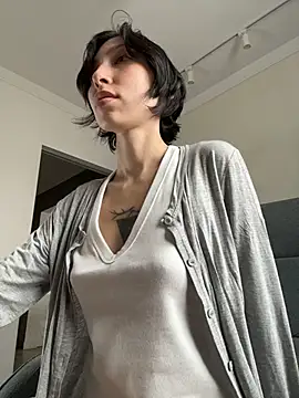 kikidoll's sex show image