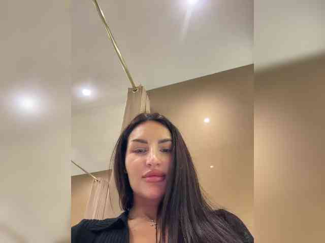 Изображение секс-шоу модели sweetkira25