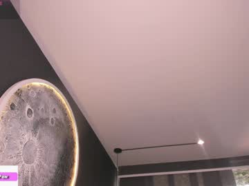 Изображение секс-шоу модели angie_mcqueen