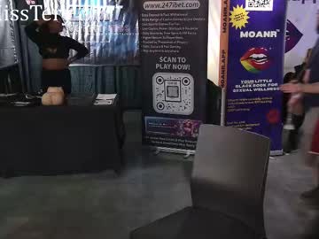 Изображение секс-шоу модели iammisstery Изображение секс-шоу модели iammisstery