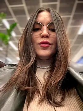 Изображение секс-шоу модели meow_girl Изображение секс-шоу модели meow_girl