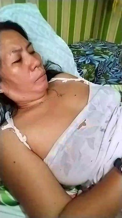 Hotmama45's sex show image