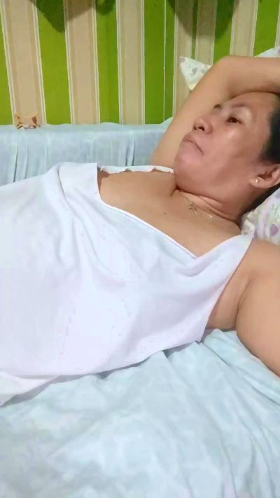 Hotmama45's sex show image Hotmama45's sex show image