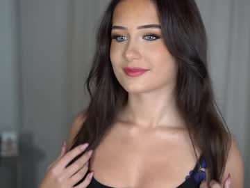 Изображение секс-шоу модели tinyxstar