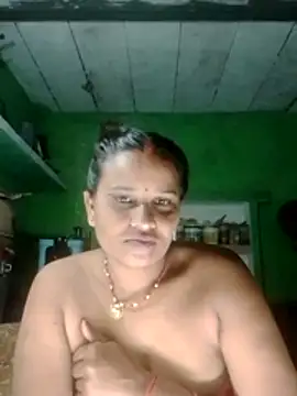Shivani09900's sex show image