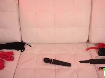 Изображение секс-шоу модели udelaborom Изображение секс-шоу модели udelaborom