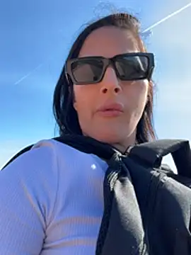 French_mature's sex show image