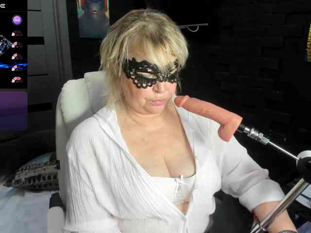 Laylala's sex show image