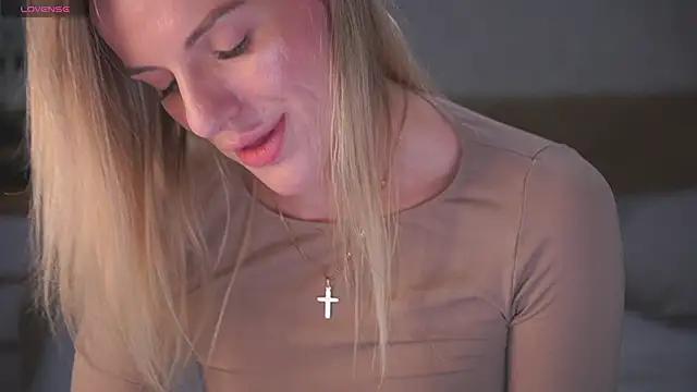 Изображение секс-шоу модели Vanille_Mystery