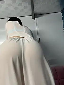 Nana-19's sex show image