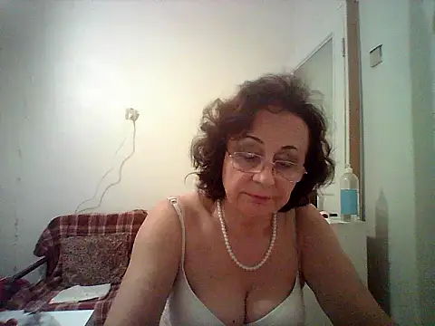 Изображение секс-шоу модели Julia54391