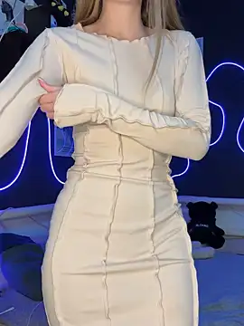 Изображение секс-шоу модели MilaMoone