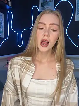 Изображение секс-шоу модели MilaMoone