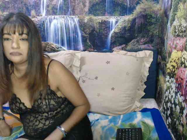 Sexshow-Bild von indianaqua Sexshow-Bild von indianaqua