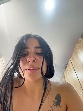 Meganmilk1's sex show image