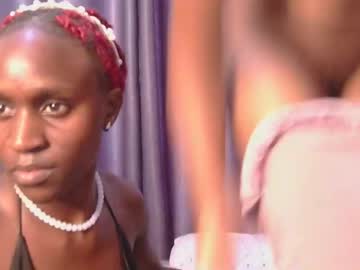 Изображение секс-шоу модели nessie30