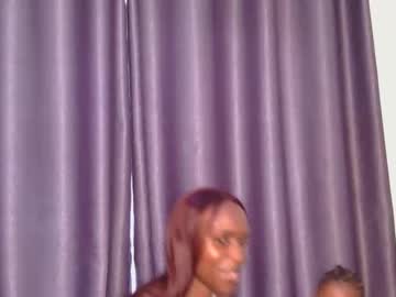 Изображение секс-шоу модели nessie30