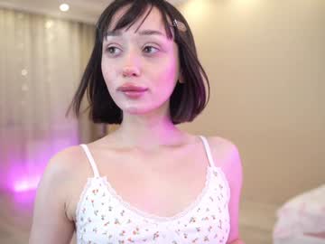 queenelia's sex show image