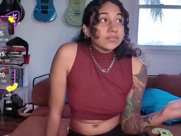 onlystrings's sex show image