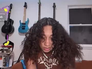 onlystrings's sex show image