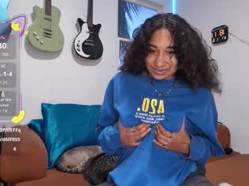 onlystrings's sex show image