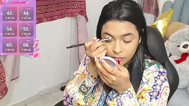 lakshmiraniii's sex show image