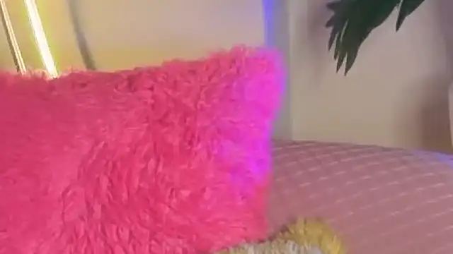 Wow-nisha's sex show image