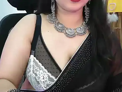 Изображение секс-шоу модели NotySuku