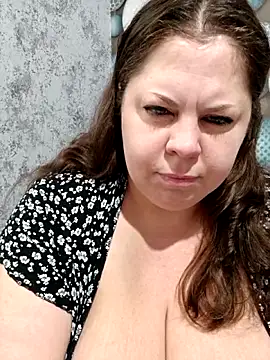 Ginabig's sex show image