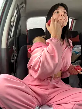 JulliaVegas's sex show image