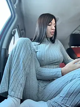 JulliaVegas's sex show image