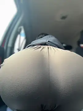 JulliaVegas's sex show image