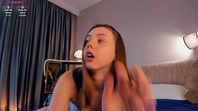 Изображение секс-шоу модели AftonChappel Изображение секс-шоу модели AftonChappel