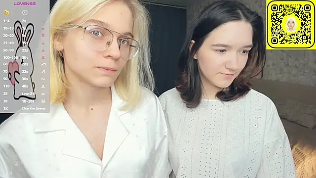 Изображение секс-шоу модели KarinStfleur Изображение секс-шоу модели KarinStfleur