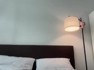 yourlittlesunrise_'s sex show image