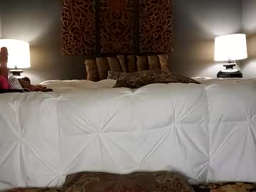 honeyhive_4u's sex show image