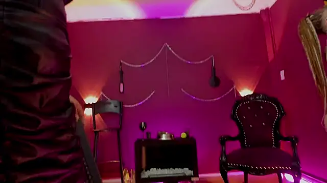 Greciaa_Romaa's sex show image