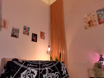 Sexshow-Bild von pawggirl18 Sexshow-Bild von pawggirl18