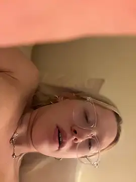 LeniMaria's sex show image