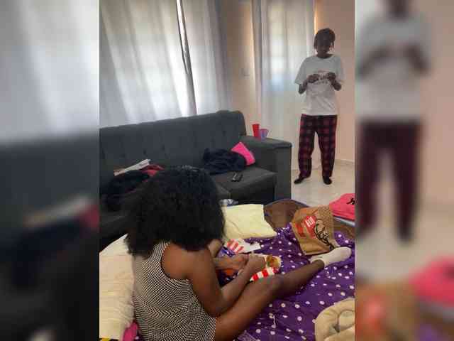 Sexshow-Bild von Sexybitches4u