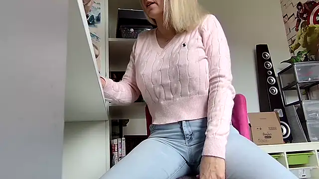 Изображение секс-шоу модели cassiehotsexy