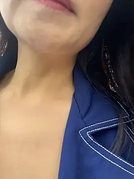 Sexshow-Bild von lucyxiaolulu