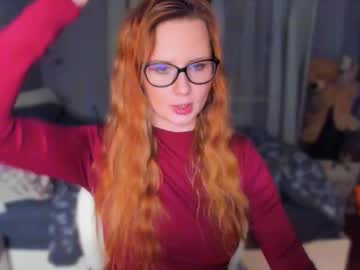 Изображение секс-шоу модели klementinagirl Изображение секс-шоу модели klementinagirl