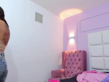 Изображение секс-шоу модели liajohnnson