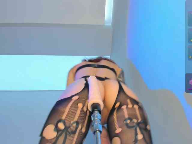maakimo's sex show image