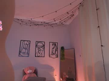 Изображение секс-шоу модели pop__eye