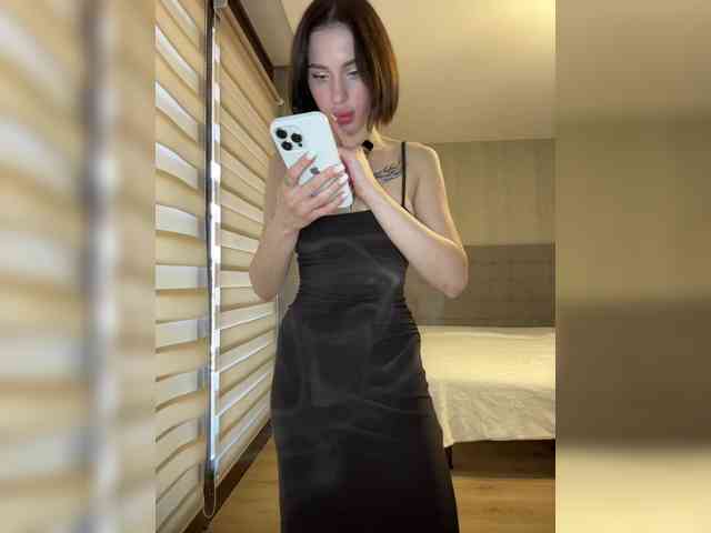 Изображение секс-шоу модели BabyDarii Изображение секс-шоу модели BabyDarii